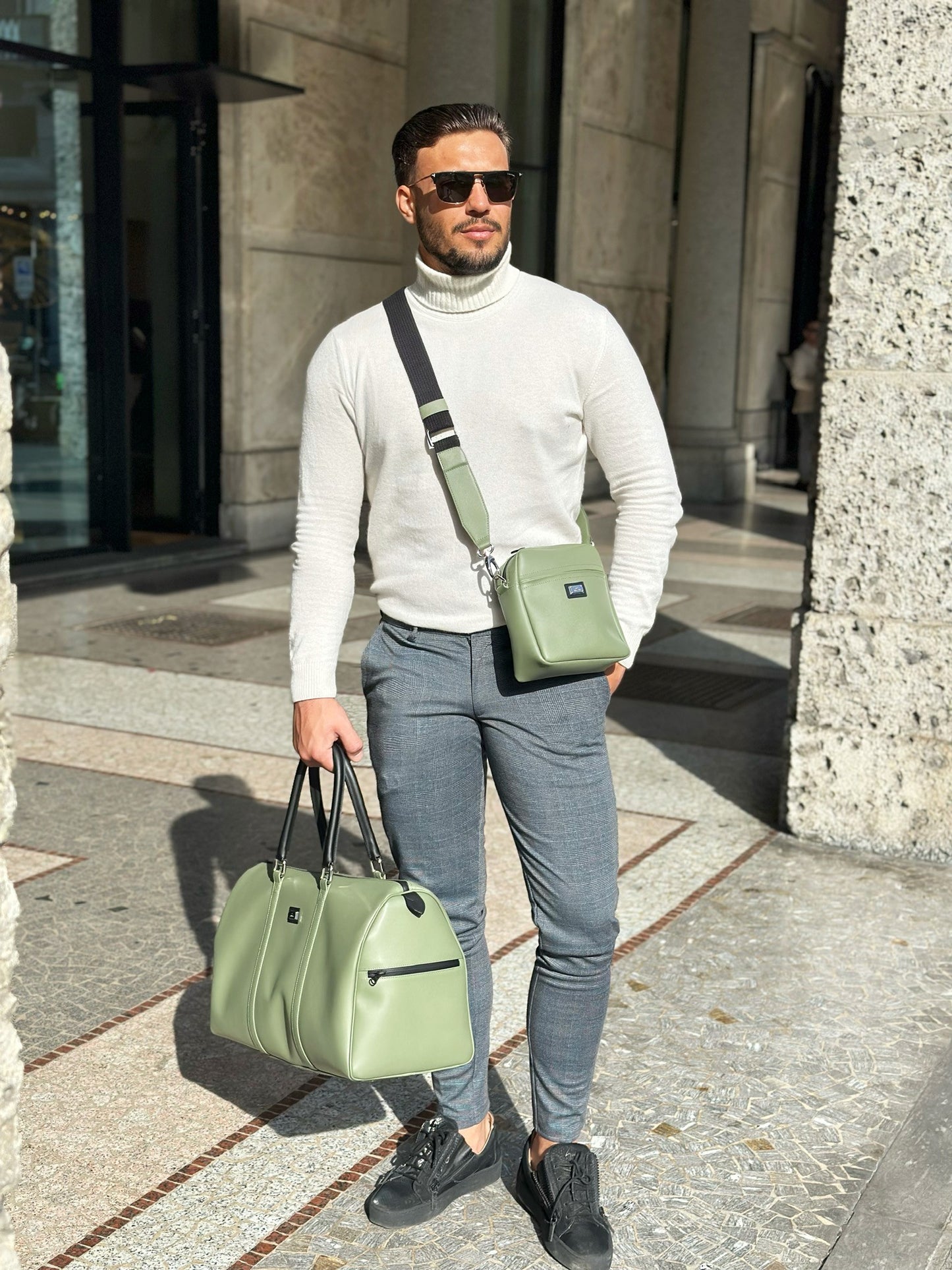 Saszetka męska skórzana nappa olive